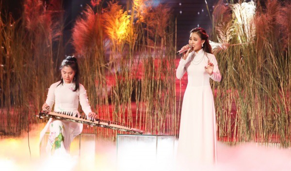 Thần tượng Bolero 2018: Quang Lê gây bất ngờ khi loại thí sinh tốt